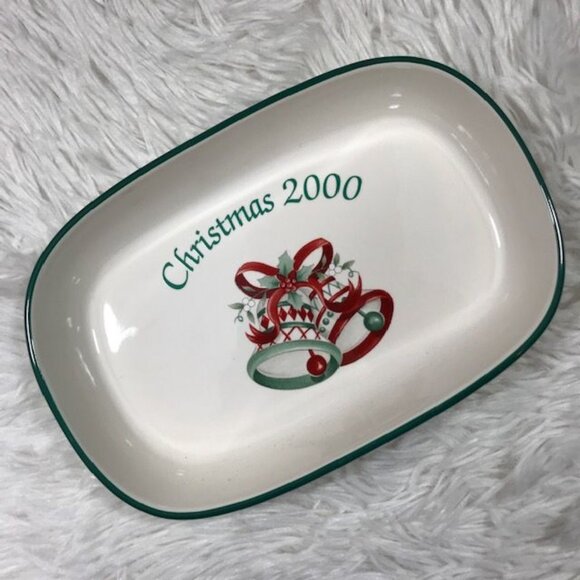 NWOT Vintage Pfaltzgraff Winterberry Christmas 2000 Hors d'oeuvre Tray with Fork - Picture 2 of 13